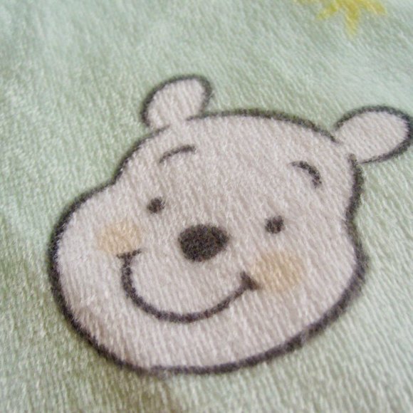 Disney Winnie the Pooh Green Baby Blanket Smiling Bear Soft Cuddly Plush Fleece - Picture 2 of 6
